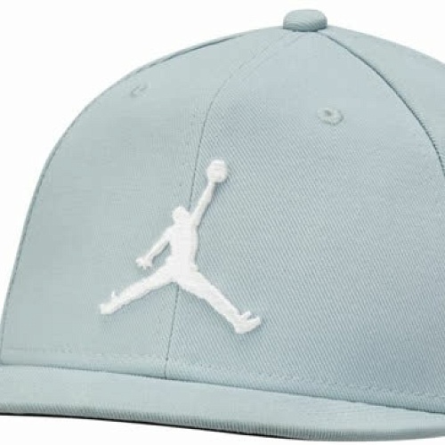 БЕЙСБОЛКА NIKE JORDAN PRO JUMPMAN SNAPBACK SR AR2118-366